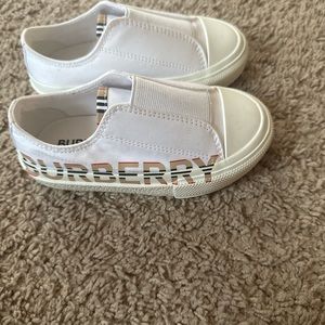 COPY - Burberry toddler icon stripe slip on